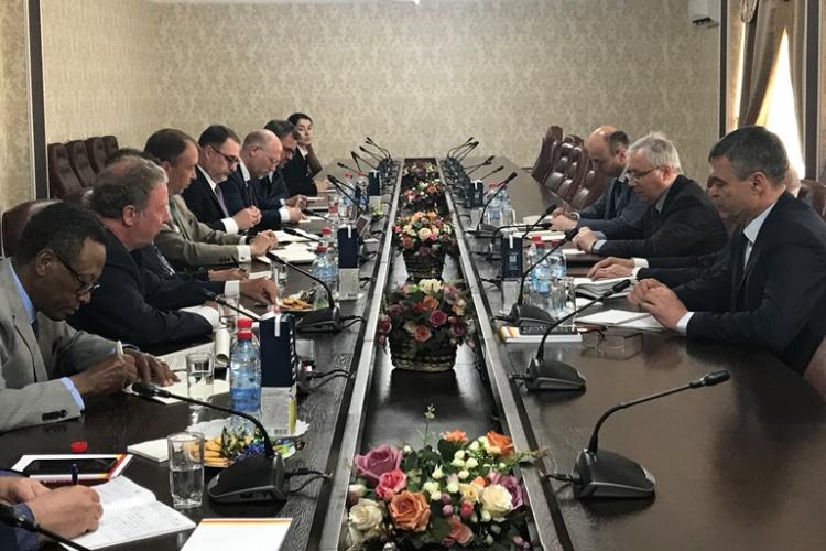 Встреча югоосетинской делегации на Женевских международных дискуссиях с Сопредседателями Женевских дискуссий от ЕС, ОБСЕ и ООН