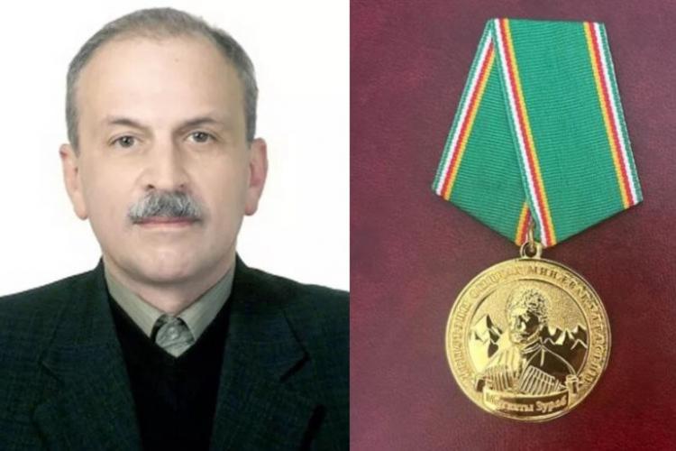 Р.С. Бзаров награжден медалью «Магкаты Зураб. Ирыстоны фыццаг минӕвар Уӕрӕсейы»