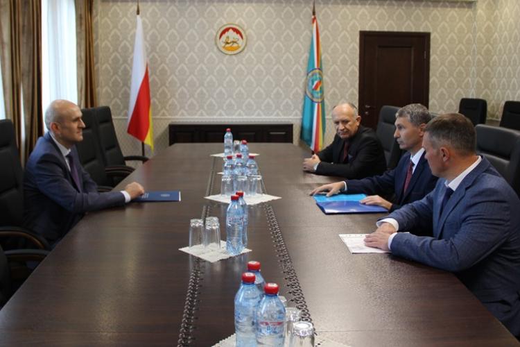 Встреча А.М. Джиоева с делегацией Карачаево-Черкесской Республики