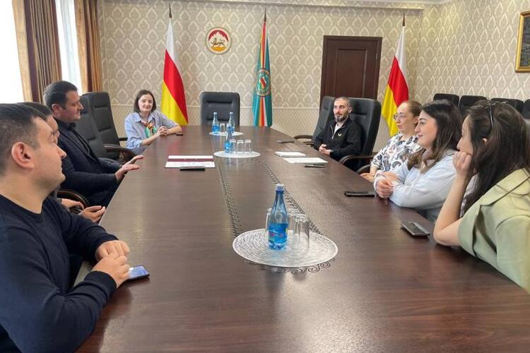 Заседание Совета молодых дипломатов МИД РЮО