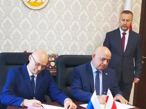 Подписание Соглашения между Республикой Южная Осетия и Российской Федерацией об урегулировании вопросов двойного гражданства