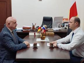 Встреча Д.Н. Медоева и В.В. Джабиева