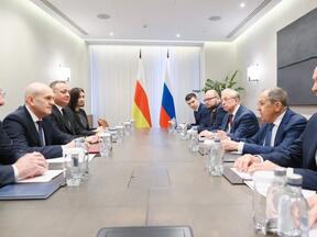 Встреча Министров иностранных дел Южной Осетии и России А.М. Джиоева и С.В. Лаврова