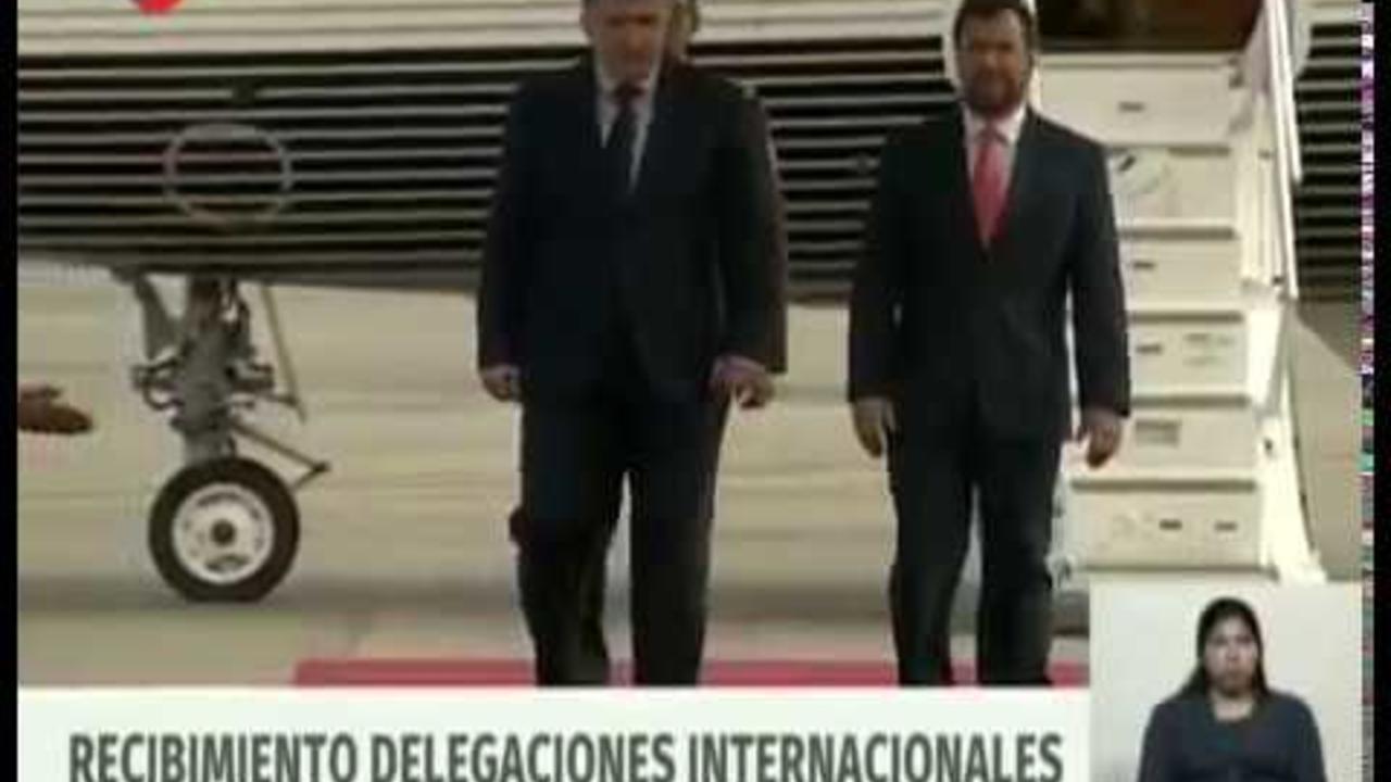 Embedded thumbnail for Официальная делегация РЮО во главе с Президентом А.И. Бибиловым прибыла в Каракас